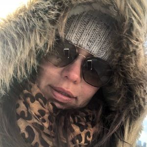 Meet your Posher, Paula